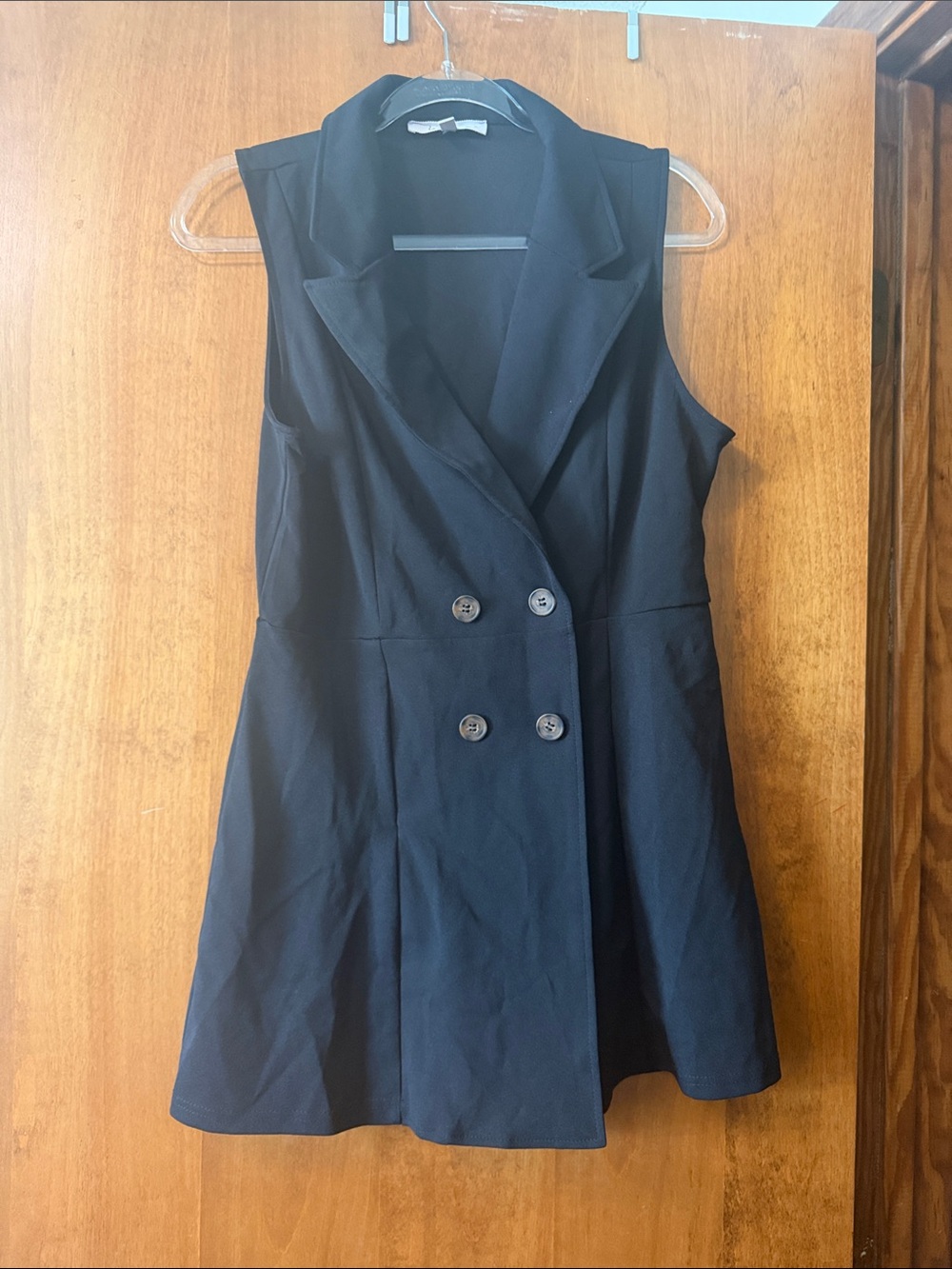 Sleeveless Black Double-Breasted Dress